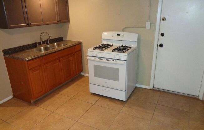 1309 E Rio Grande Ave