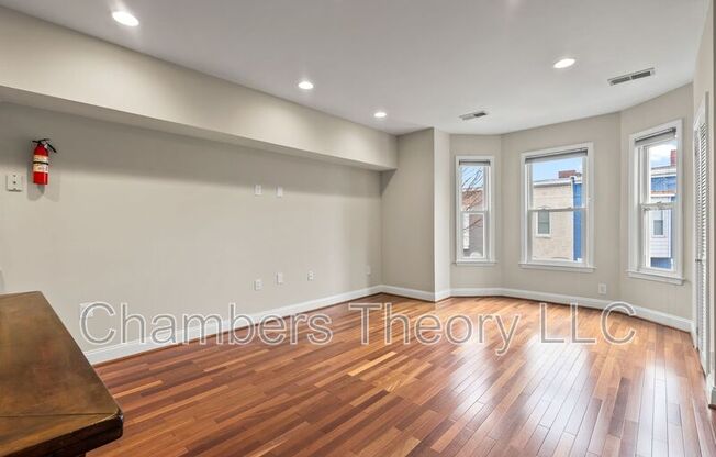 23 BATES ST NW