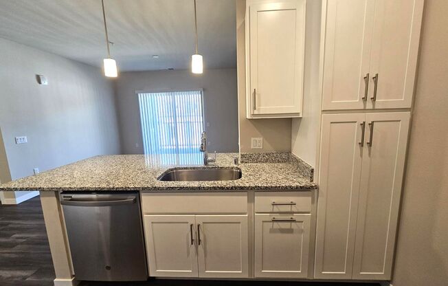 Elm Grove Heights (Luxury Senior Living)