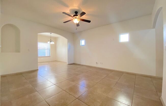 Northeast El Paso 4 Bed Plus Loft w/ Refrig A/C