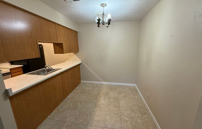 1 bed, 1.5 baths, 888 sqft, $1,775, Unit 1