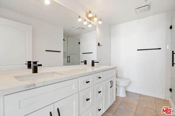 2 beds, 2 baths, 1,240 sqft, $3,700, Unit 240