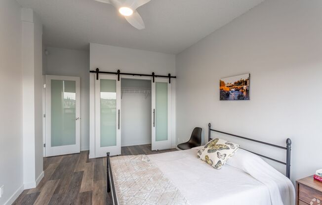 1 bed, 1 bath, 770 sqft, $2,045, Unit 604