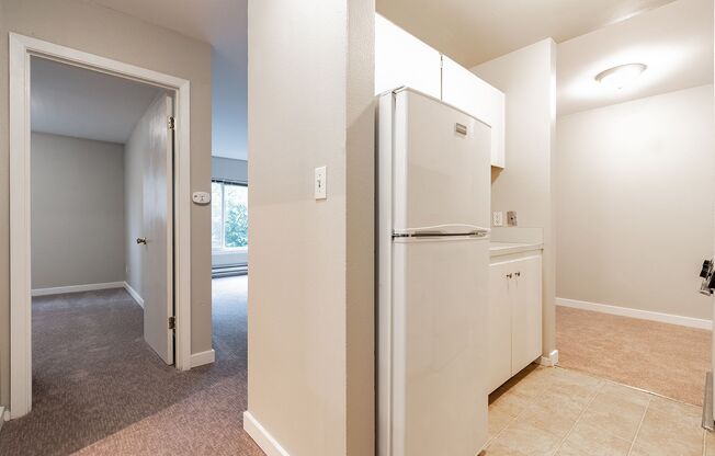 1 bed, 1 bath, 598 sqft, $1,425, Unit 203