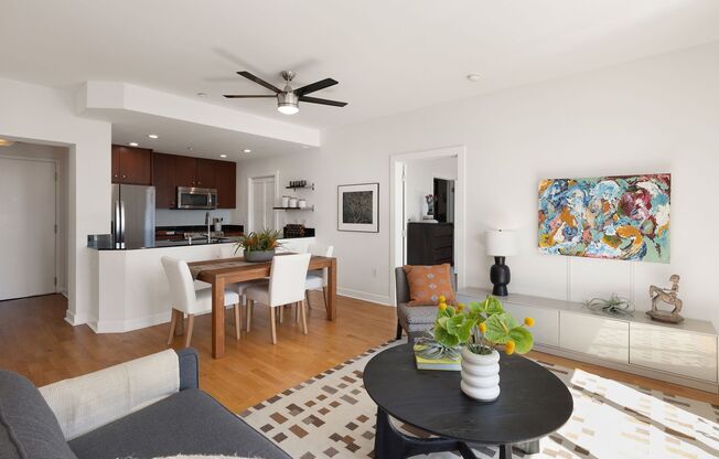 2 beds, 2 baths, $2,995, Unit #513