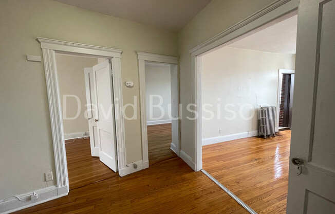 127 Sutherland Rd Apt L