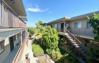 2 beds, 1 bath, 800 sqft, $2,395, Unit 3630 03