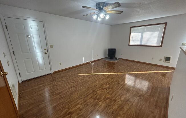 2 Bedroom Duplex Near the Jim Parsley Community Center!