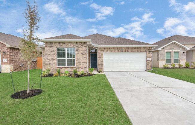 * 6 WEEKS FREE*  CALL TODAYY!!  The Maple – Single-Story Sophistication with Room to Live