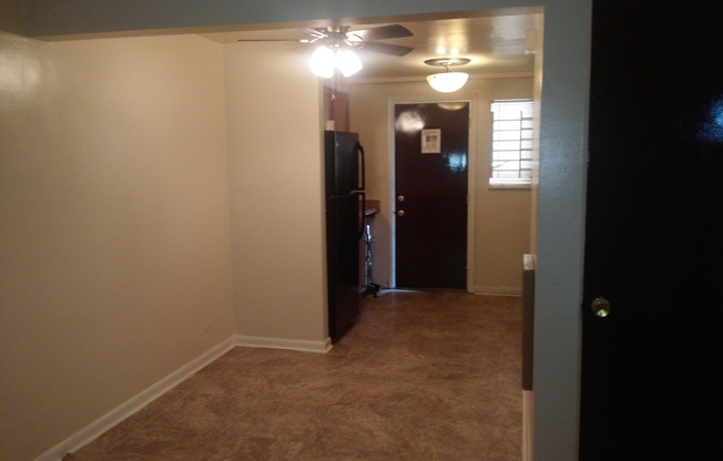 8109 S KING DR