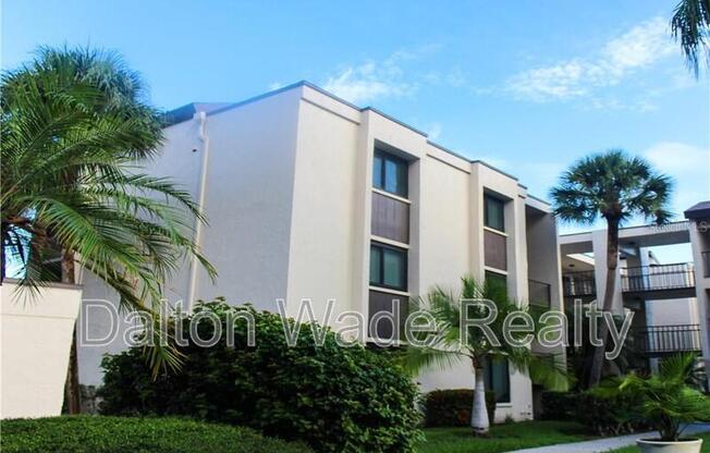 2209 BELLEAIR RD