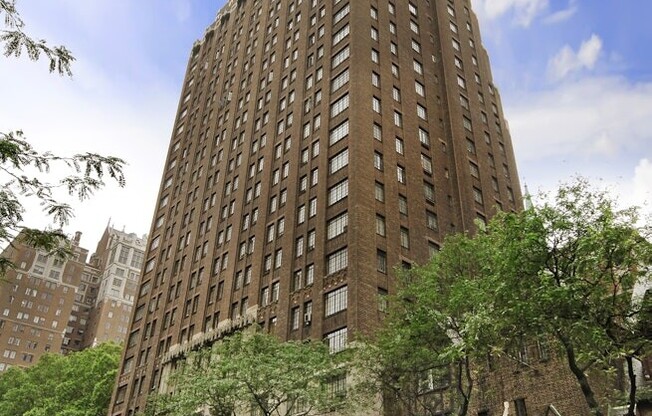 Studio, 1 bath, $2,750, Unit 1402