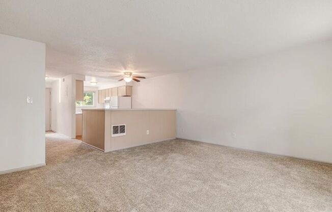 2 beds, 1.5 baths, 1,100 sqft, $1,750, Unit 7