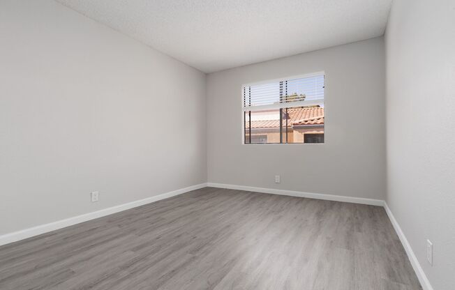 3 beds, 2 baths, $1,495, Unit # 2113