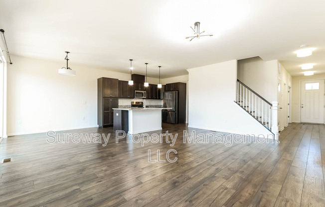 2503 CHARLESTON DR