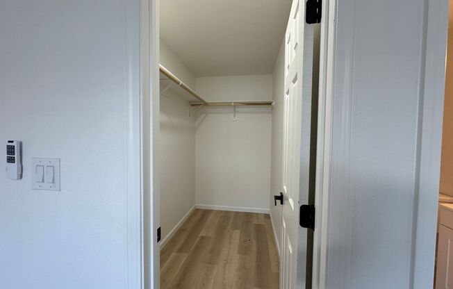 Completely Remodeled Three Bed, Two Bath Duplex in Lincoln School District