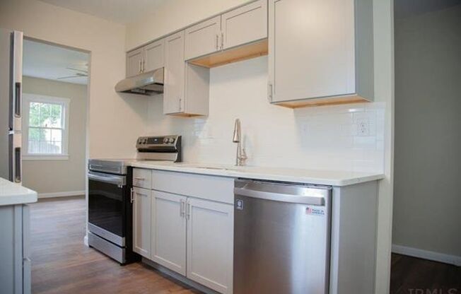2301 Herbert Ave, Evansville, IN 47714