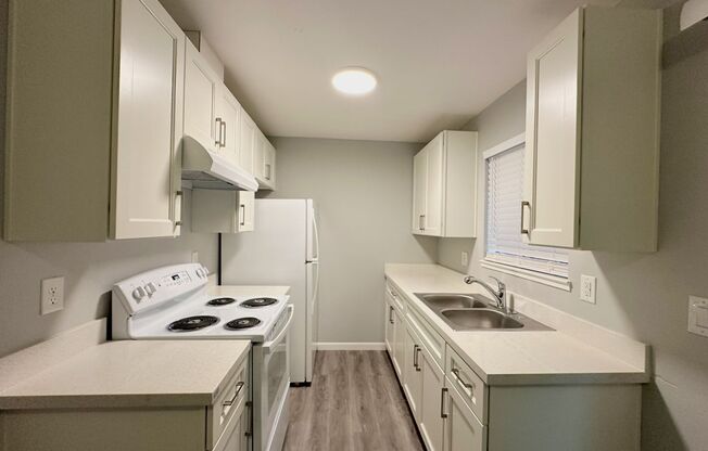 2 beds, 1.5 baths, 1,022 sqft, $1,795, Unit 3272-6