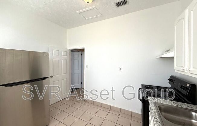 11 E 7 ST