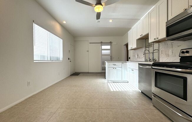 AVAILABLE NOW! UPGRADED Unfurnished 1 Bedroom 1 Bathroom Apartment in Cathedral City