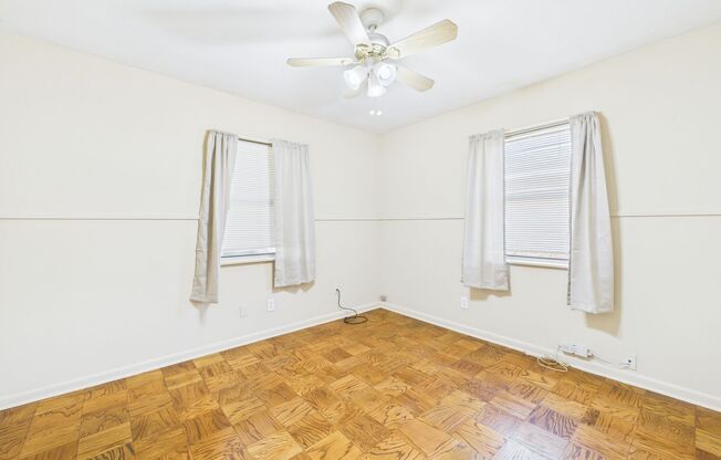 1618 W St. Mary Blvd