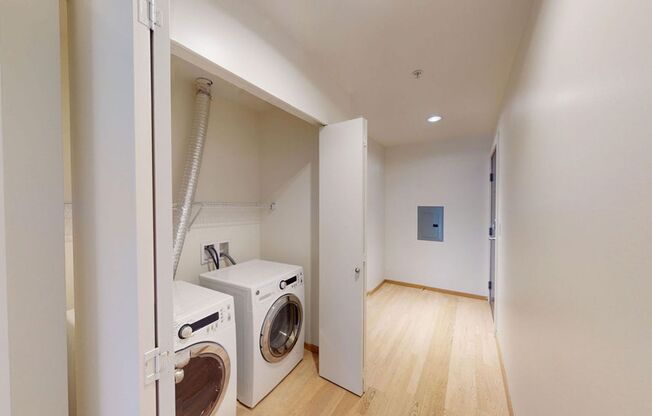 1 bed, 1 bath, 616 sqft, $2,125, Unit 618