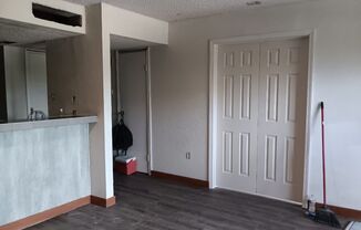 1 bed, 1 bath, $1,100