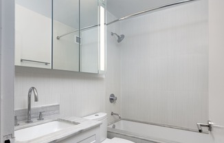 2 beds, 2 baths, $8,850, Unit 5E