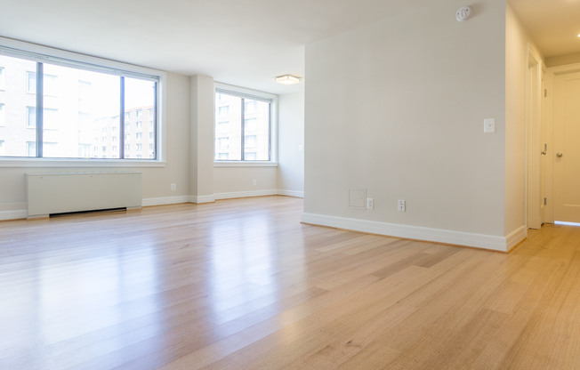 2 beds, 2 baths, 1,016 sqft, $3,795, Unit 0511