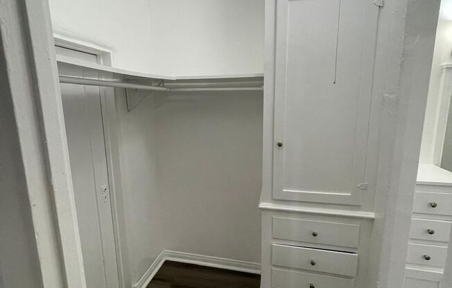 Studio, 1 bath, 380 sqft, $1,495, Unit 103