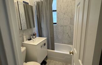 2 beds, 1 bath, $6,500, Unit 4G