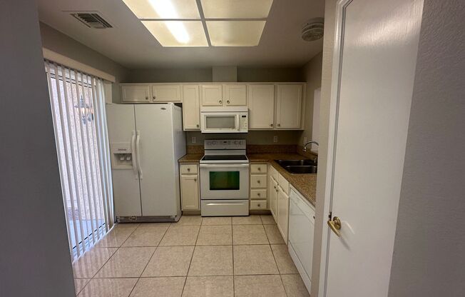 2 beds, 1 bath, $1,800