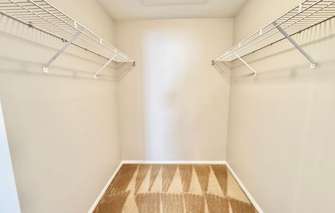 2 beds, 2 baths, $1,210, Unit # 2089