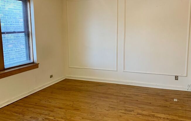 Studio, 1 bath, 300 sqft, $1,435, Unit 644-411