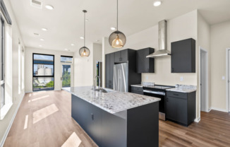 2 beds, 1 bath, 983 sqft, $2,825, Unit 312