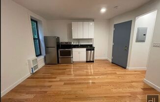 Studio, 1 bath, $2,600, Unit 4B