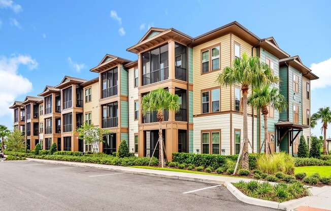 the preserve at ballantyne commons apartment exterior