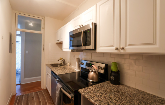 1 bed, 1 bath, 600 sqft, $3,500, Unit 46