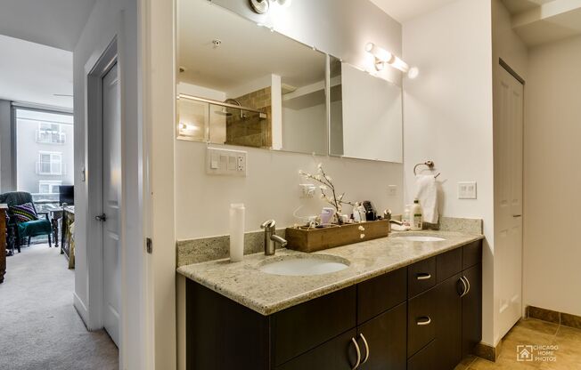 2 beds, 2 baths, $3,535, Unit 404