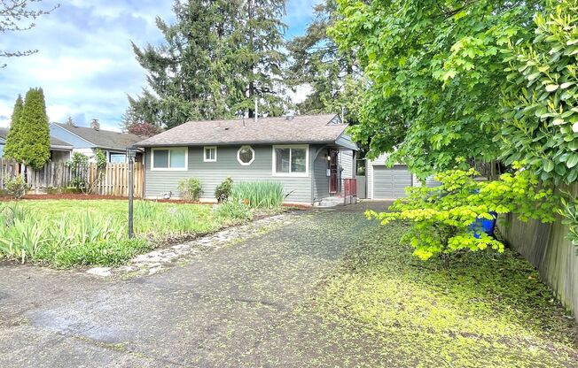 Parkrose Heights neighborhood, 3 bedroom, beautiful yard, finished basement