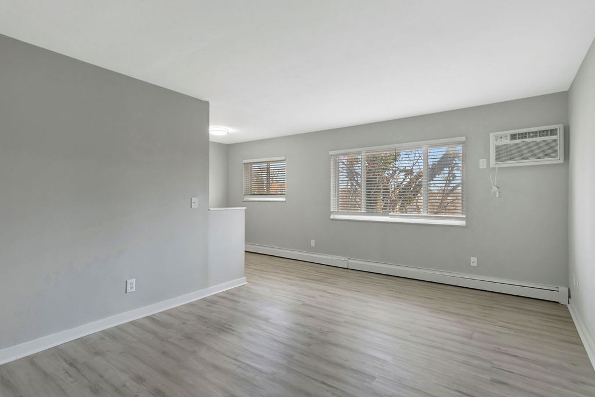 McGregor Apartments - Newly Remodeled 2-Bedroom Apartment!