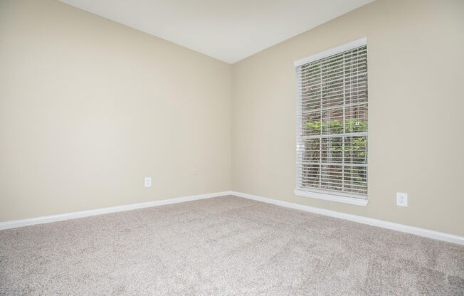 3 beds, 2 baths, 1,100 sqft, $1,490