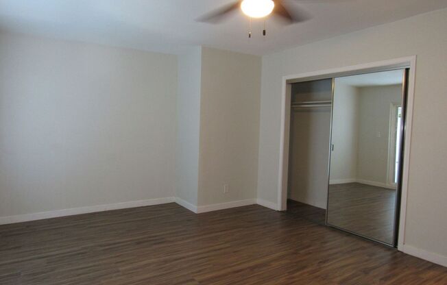 Spacious, Beautifully Updated 1 Bed/1 Bath w/ Private Balcony in Van Nuys! AVAILABLE NOW!