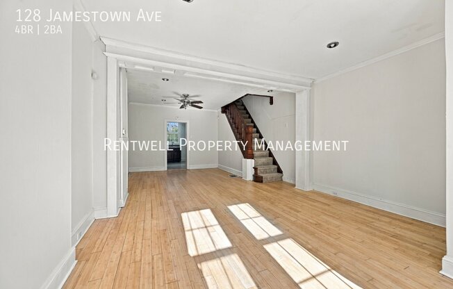 128 JAMESTOWN AVE
