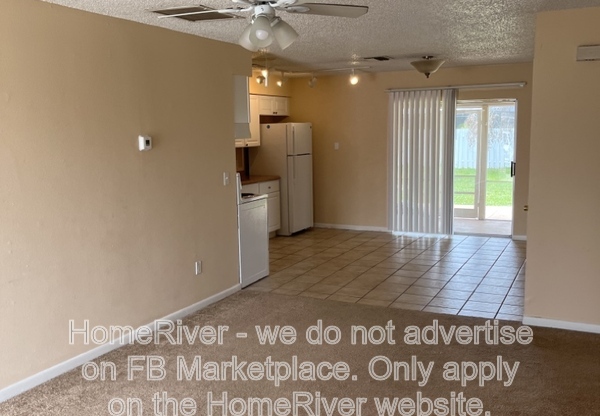 4221 SW 7 PL