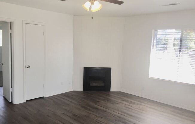 2 beds, 1 bath, 850 sqft, $1,475, Unit 15- Updated (NR)