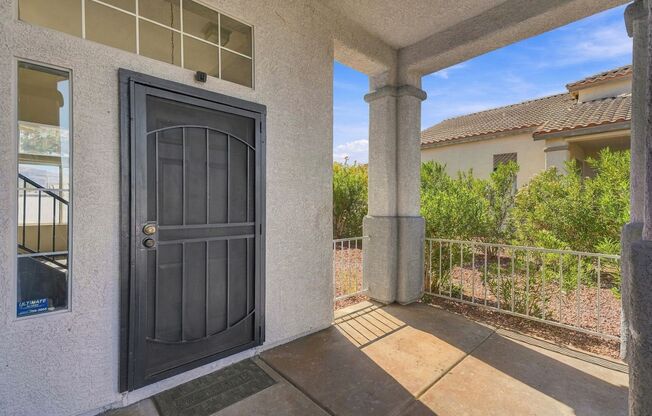 Beautiful Two Story Home in Henderson!