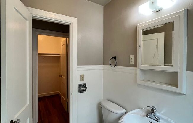 1 bed, 1 bath, $1,595, Unit 308