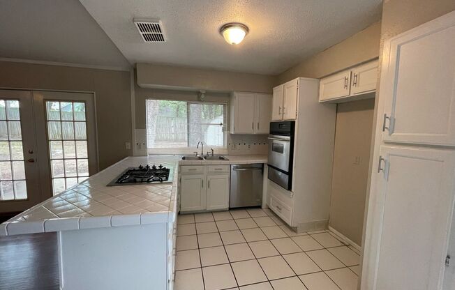 3 beds, 2 baths, $1,795