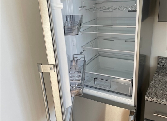 Studio, 1 bath, $1,495, Unit 504